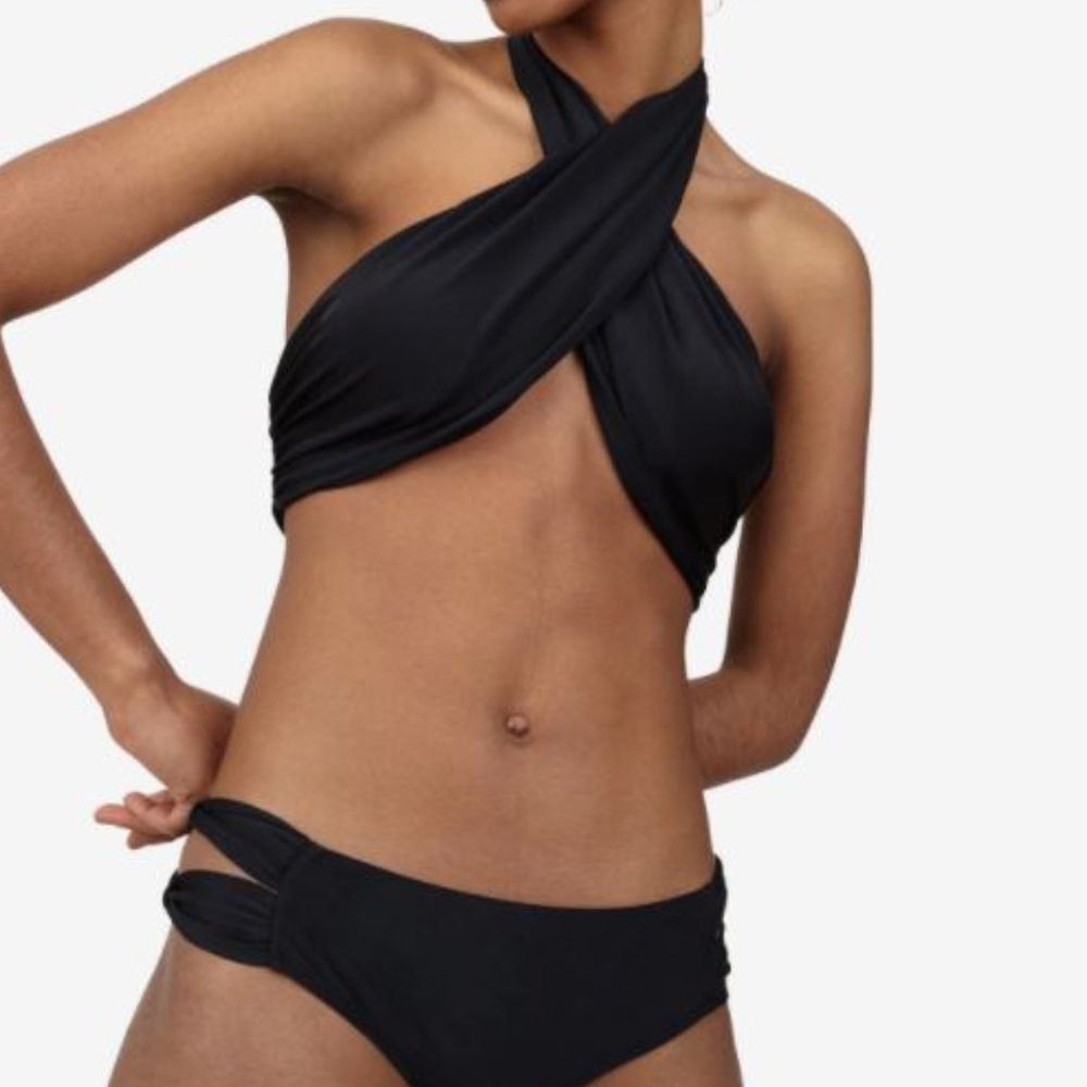 NWT 6 Shore Road Bocas Wrap Halter Top in Black M